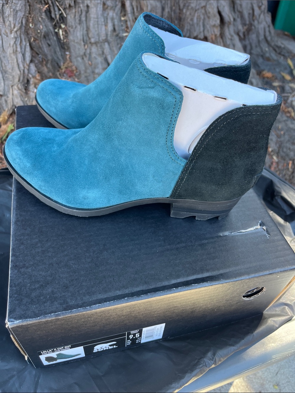Sorel Lolla II Cutout - Dark Seas Color
